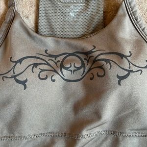 Athleta **LIKE NEW** Women's Racerback with Built-In Bra and Removable Pads